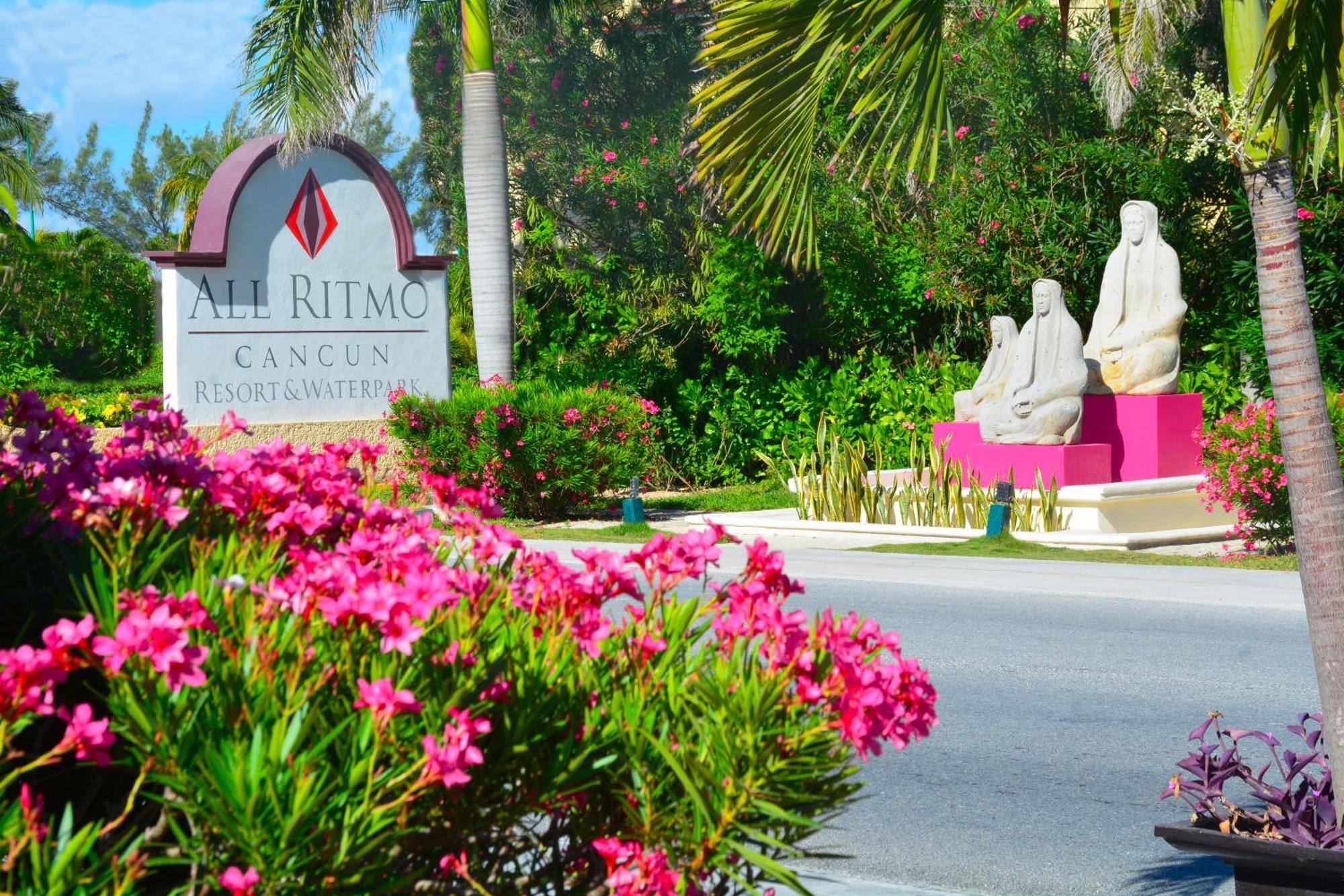 All Ritmo Cancun Resort & Water Park Exterior photo