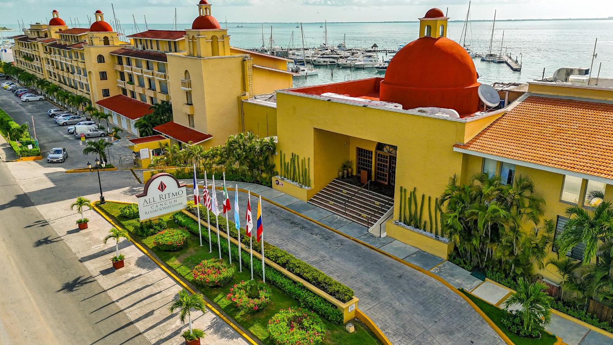 All Ritmo Cancun Resort & Water Park Exterior photo
