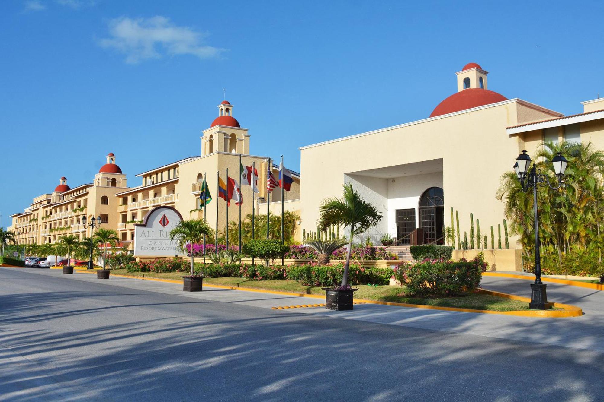 All Ritmo Cancun Resort & Water Park Exterior photo